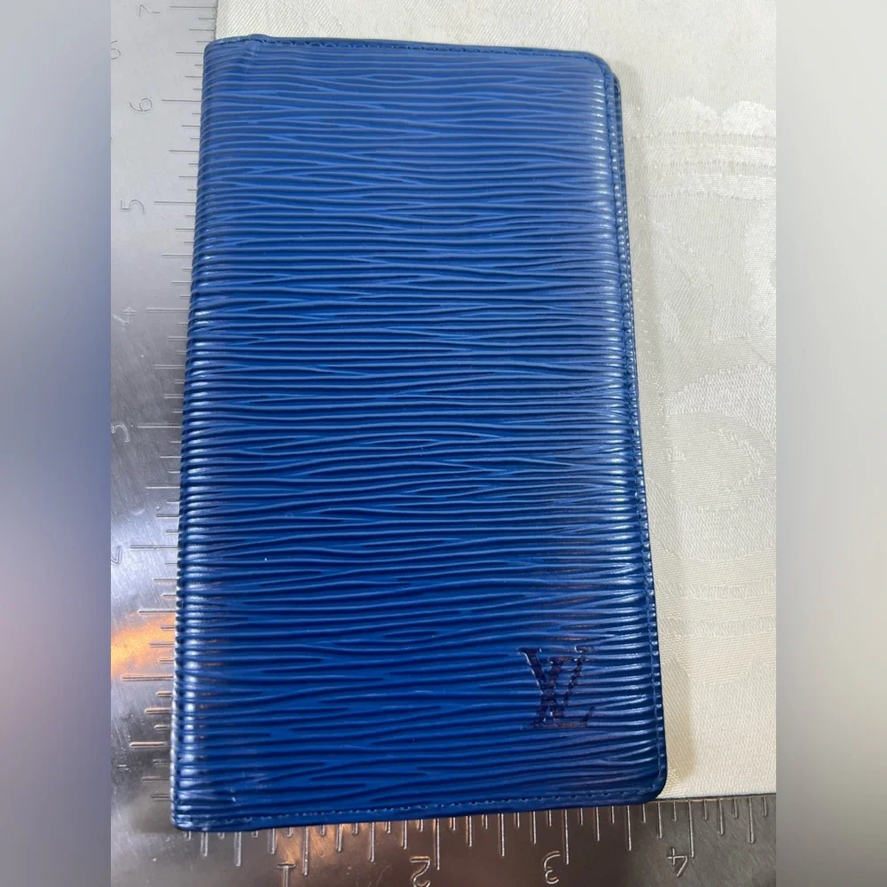 Louis Vuitton vintage louis